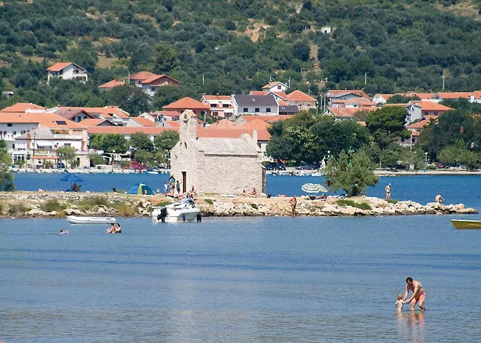 Διαμέρισμα Pavlinka Bb Iii Posedarje